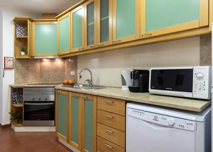 شقة Comfortable Flat Near Marques De Pombal *