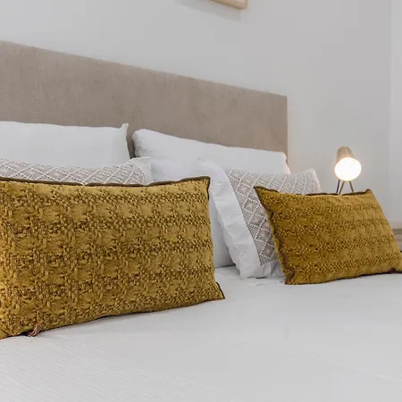 Comfortable Flat Near Marques De Pombal 아파트