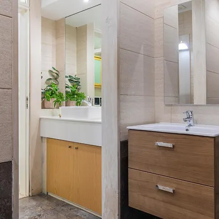 Comfortable Flat Near Marques De Pombal *